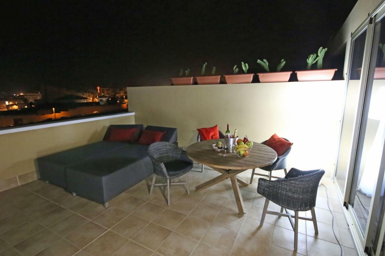 La Perla By Rentmedano Superb Luxury Duplex, Private Roof Terrace, Ocean View, Pool, Wifi And Parking Apartment El Medano  Bagian luar foto